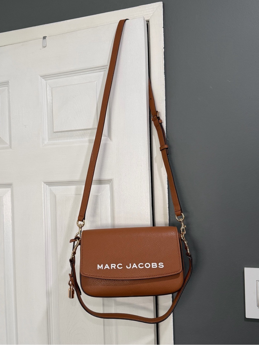 Marc Jacobs Brown/Tan Pebbled Leather Crossbody Bag and Groove Compact Wallet